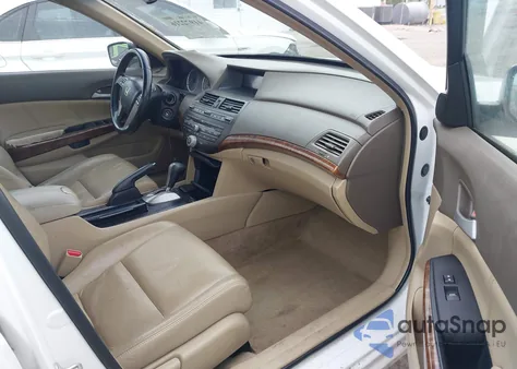 2009 Honda Accord 2.4 Ex-L z USA, uszkodzony, nr VIN 1HGCP26879A135132